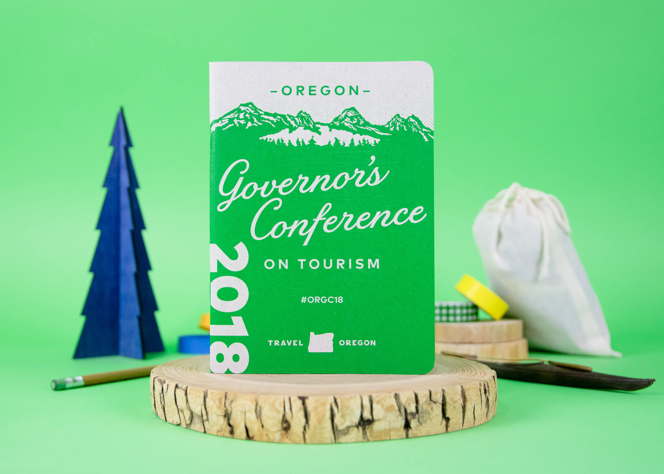Travel Oregon - Scout Books-0173-2